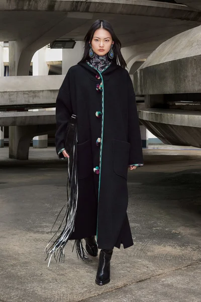 Look 25
